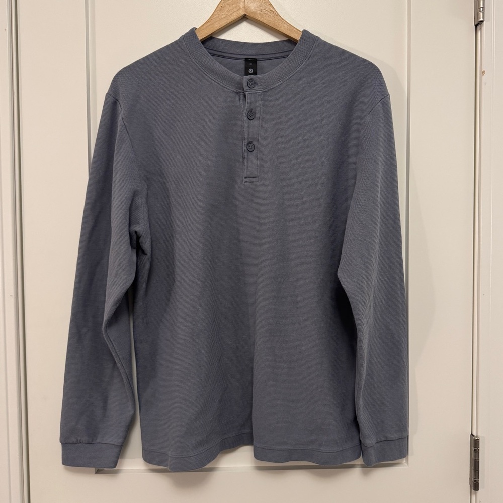 Lululemon 5 Year Basic Long Sleeve Men’s Henley Medium